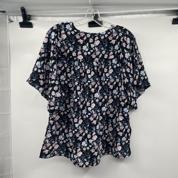 89th & Madison Floral Hi Low Button Up Top Short Sleeve Navy/Multi Size Small - Picture 7 of 9